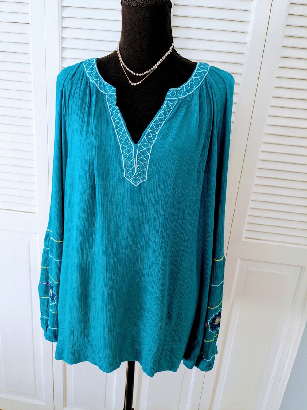 Lane Bryant Blouse Women's Plus 18 Boho Teal Rayon Embroidery Long Sleeve Hippie
